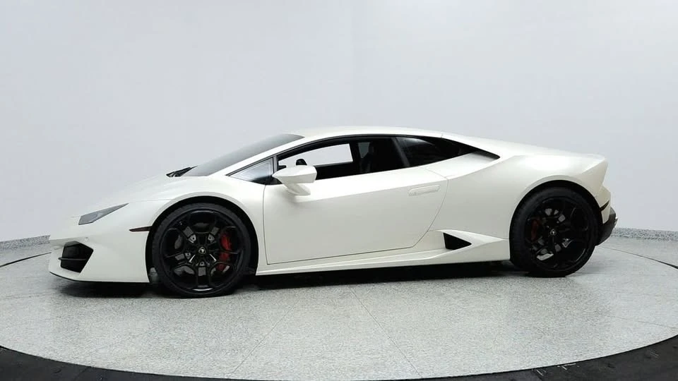 2018 Lamborghini Huracan LP580-2 - Image 2 of 20