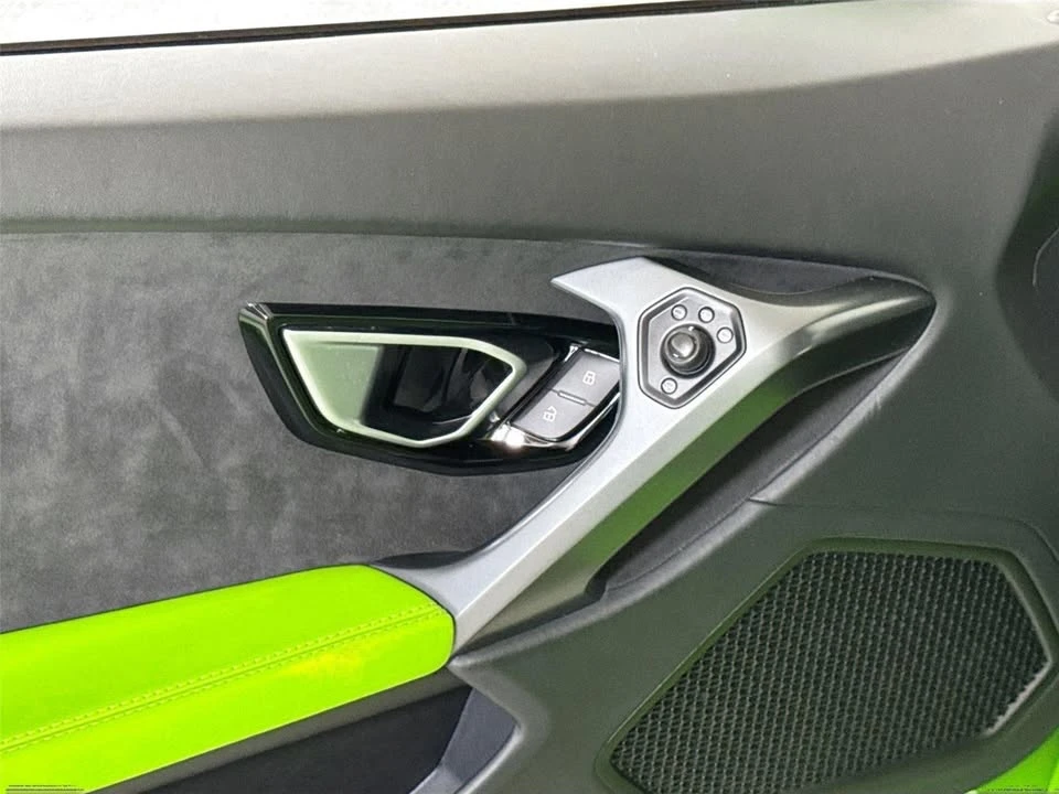 2018 Lamborghini Huracan LP580-2 - Image 12 of 19
