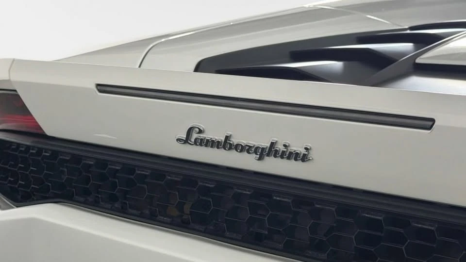 2018 Lamborghini Huracan LP610-4 - Image 11 of 20