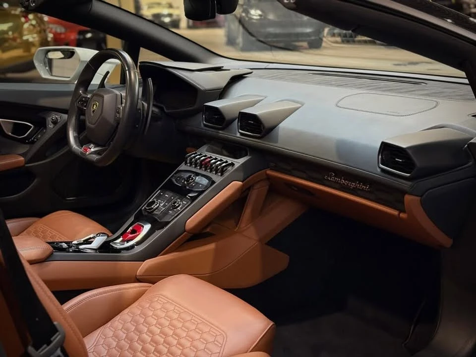 2018 Lamborghini Huracan LP610-4 - Image 10 of 13