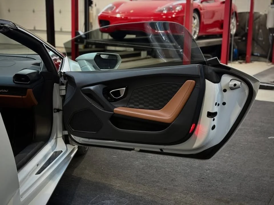 2018 Lamborghini Huracan LP610-4 - Image 9 of 13