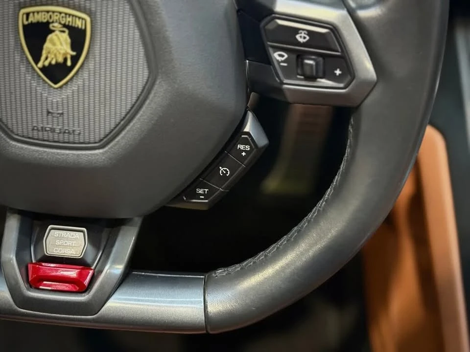 2018 Lamborghini Huracan LP610-4 - Image 12 of 13