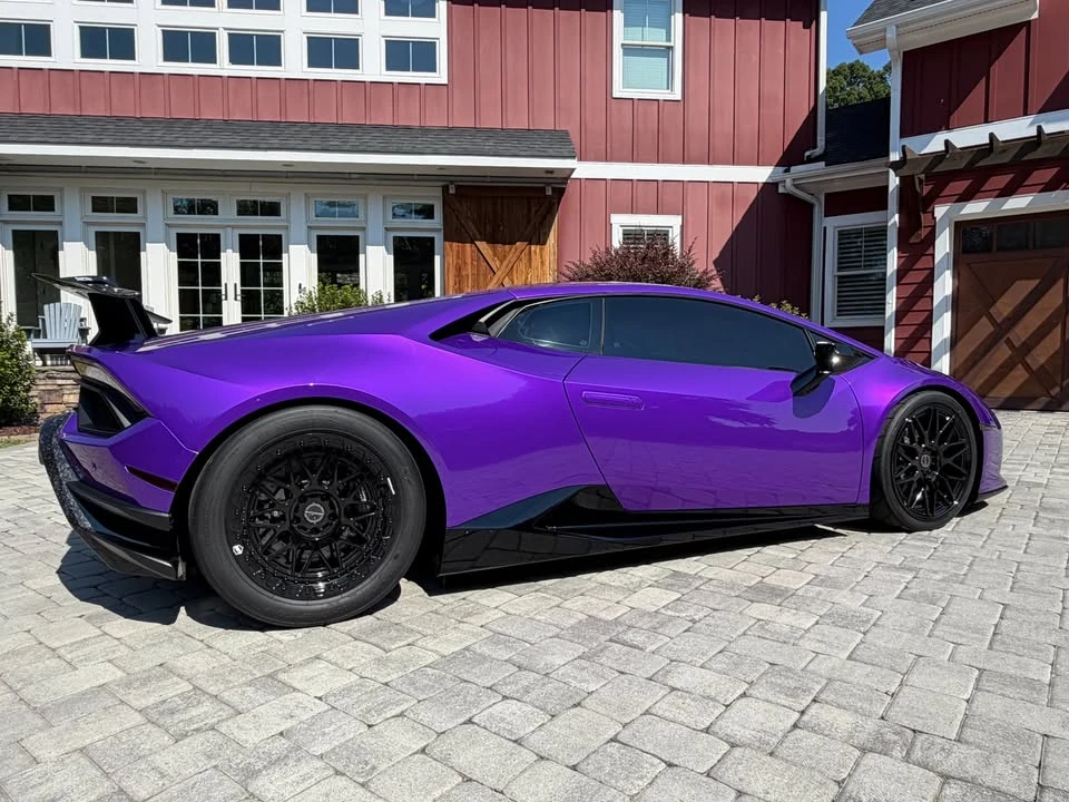 2018 Lamborghini - Image 6 of 14