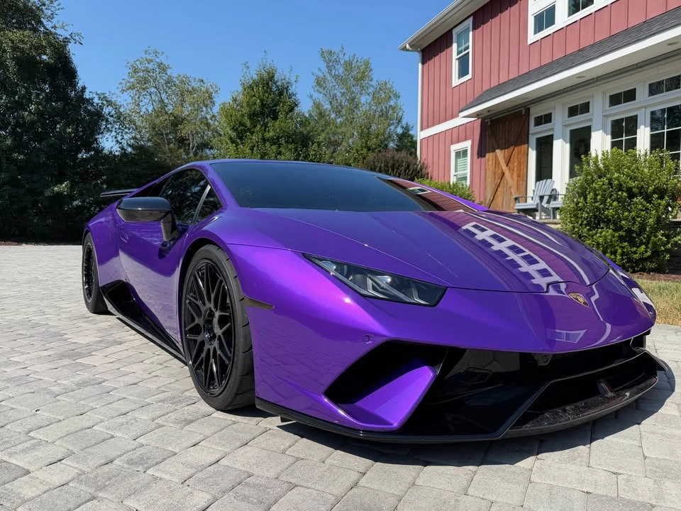 2018 Lamborghini - Image 5 of 14