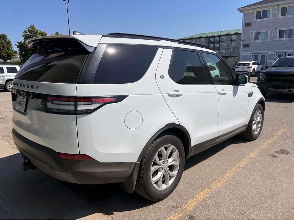 2018 Land Rover Discovery 5th Gen - Image 4 of 13
