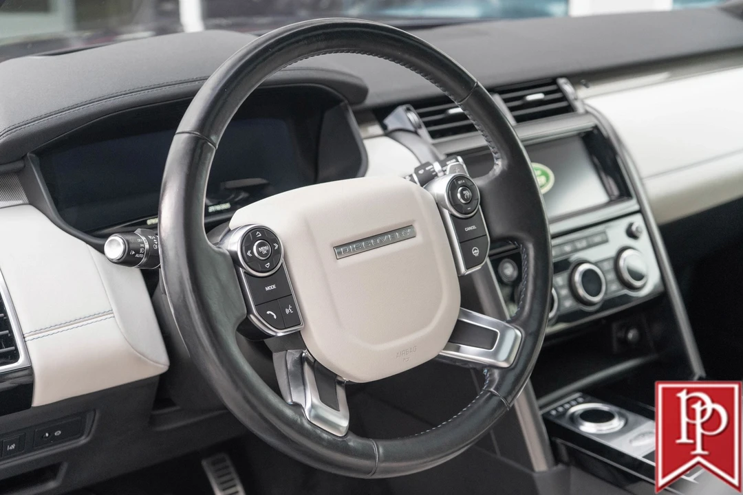 2018 Land Rover Discovery 5th Gen - Image 12 of 21