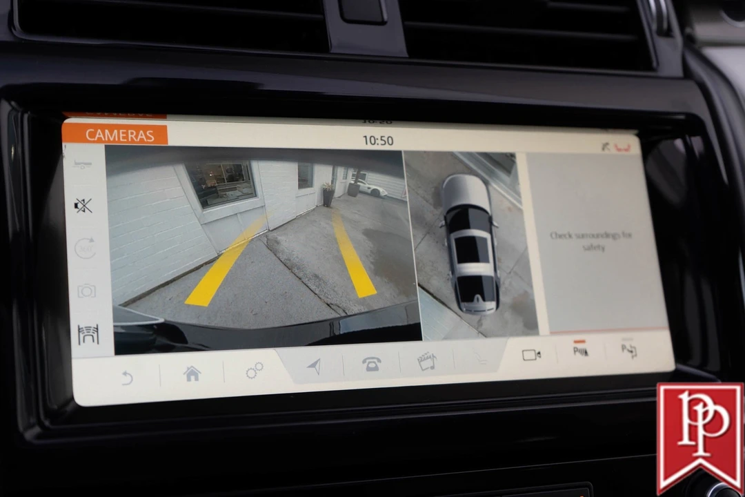 2018 Land Rover Discovery 5th Gen - Image 19 of 21