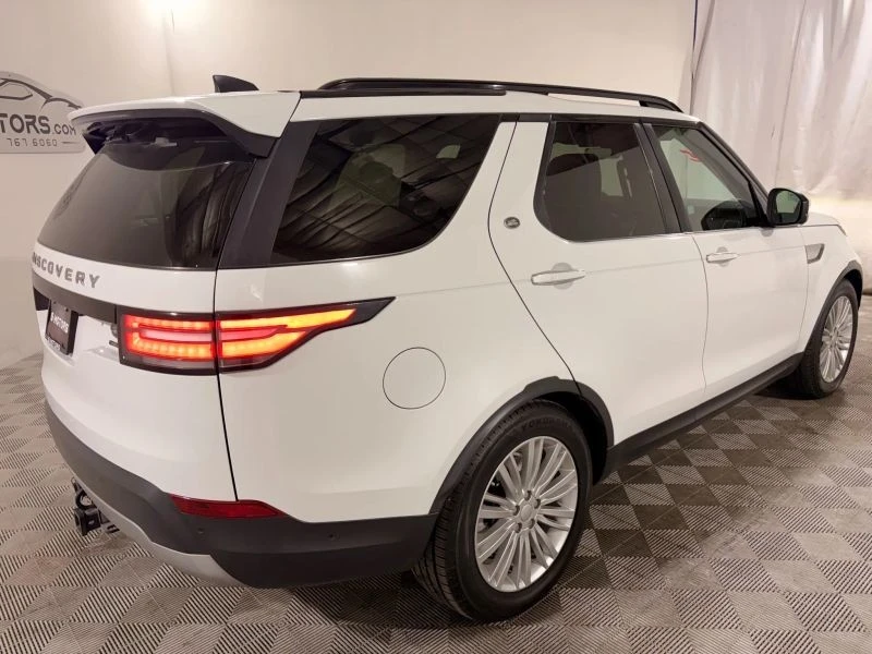 2018 Land Rover Discovery 5th Gen - Image 9 of 12