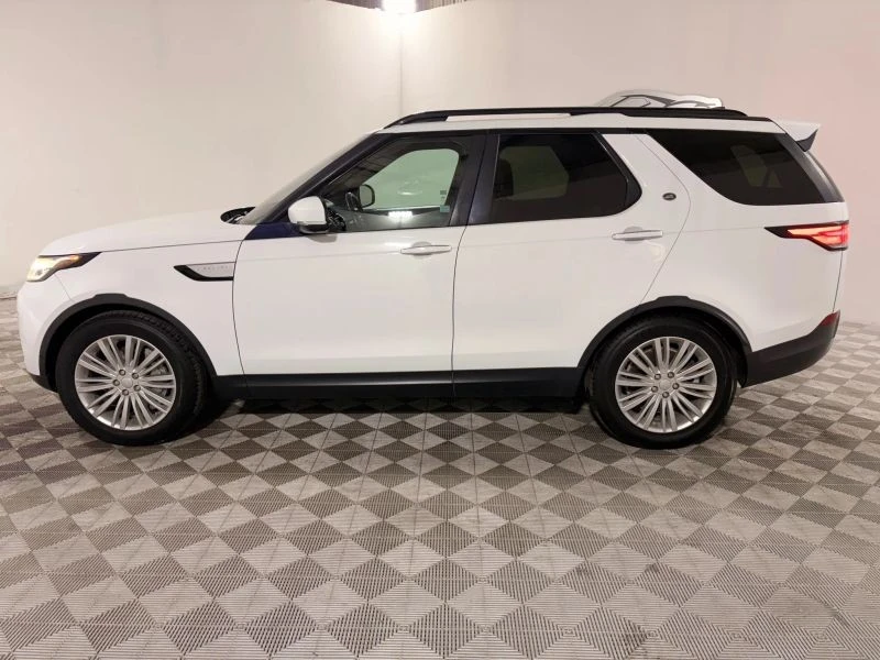 2018 Land Rover Discovery 5th Gen - Image 4 of 12