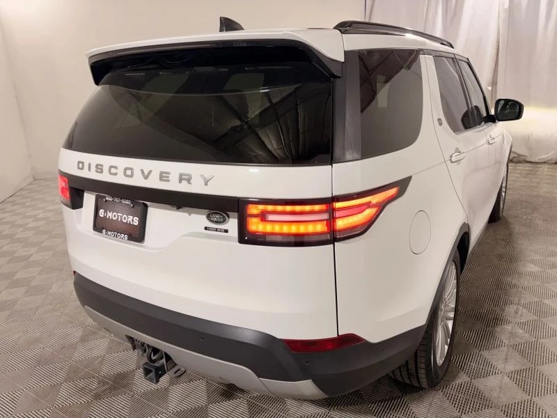 2018 Land Rover Discovery 5th Gen - Image 8 of 12
