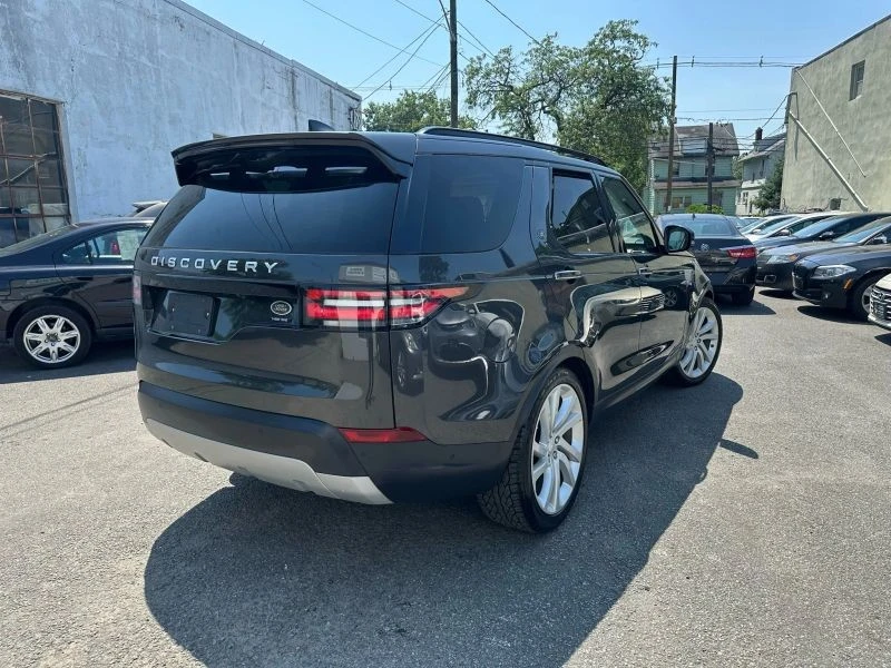 2018 Land Rover Discovery 5th Gen - Image 4 of 12