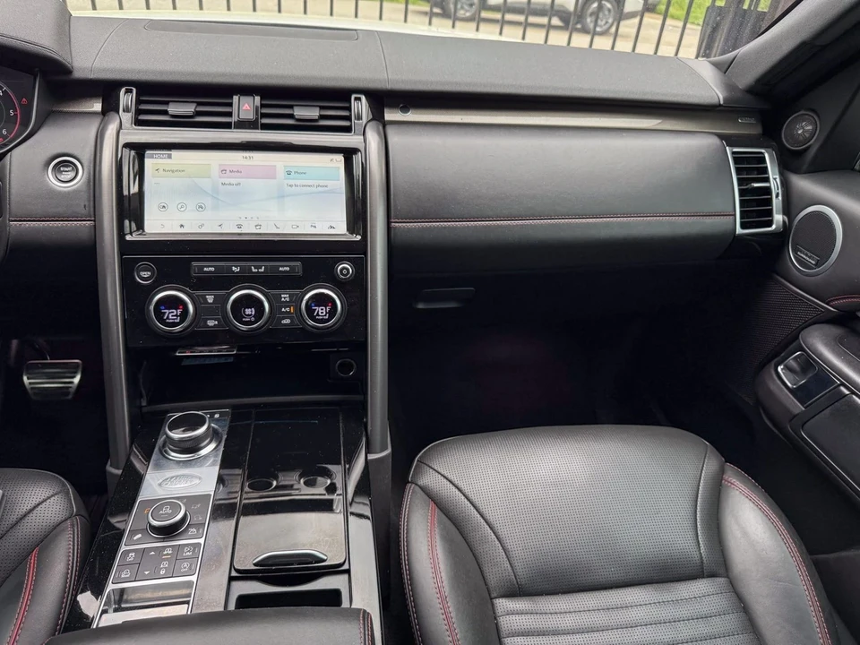 2018 Land Rover Discovery 5th Gen - Image 12 of 12
