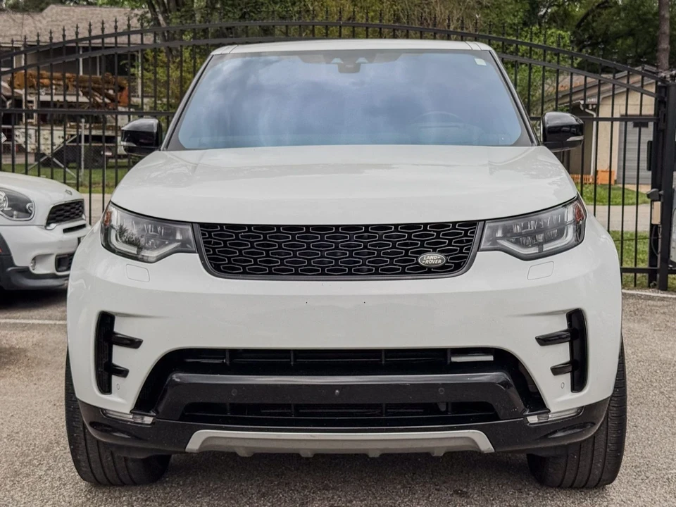 2018 Land Rover Discovery 5th Gen - Image 2 of 12