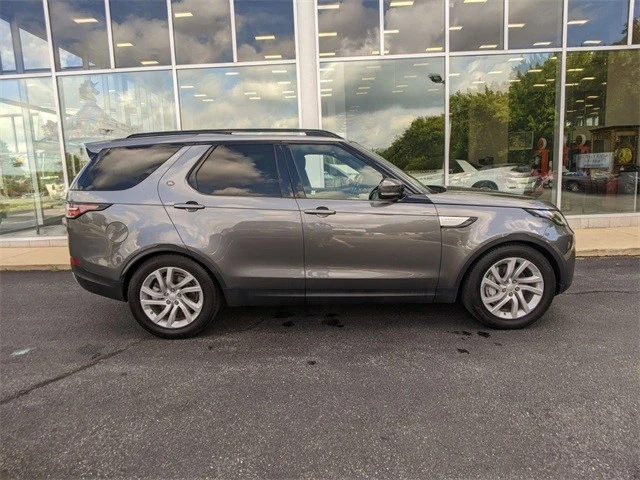 2018 Land Rover Discovery 5th Gen - Image 8 of 21
