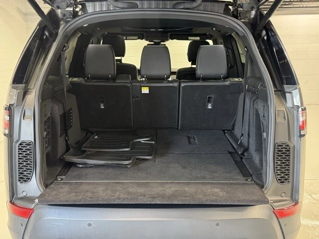 2018 Land Rover Discovery 5th Gen - Image 9 of 21