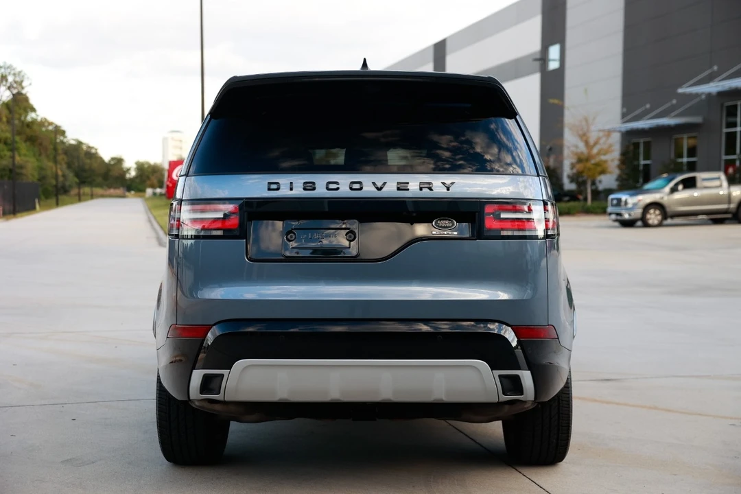 2018 Land Rover Discovery 5th Gen - Image 7 of 12