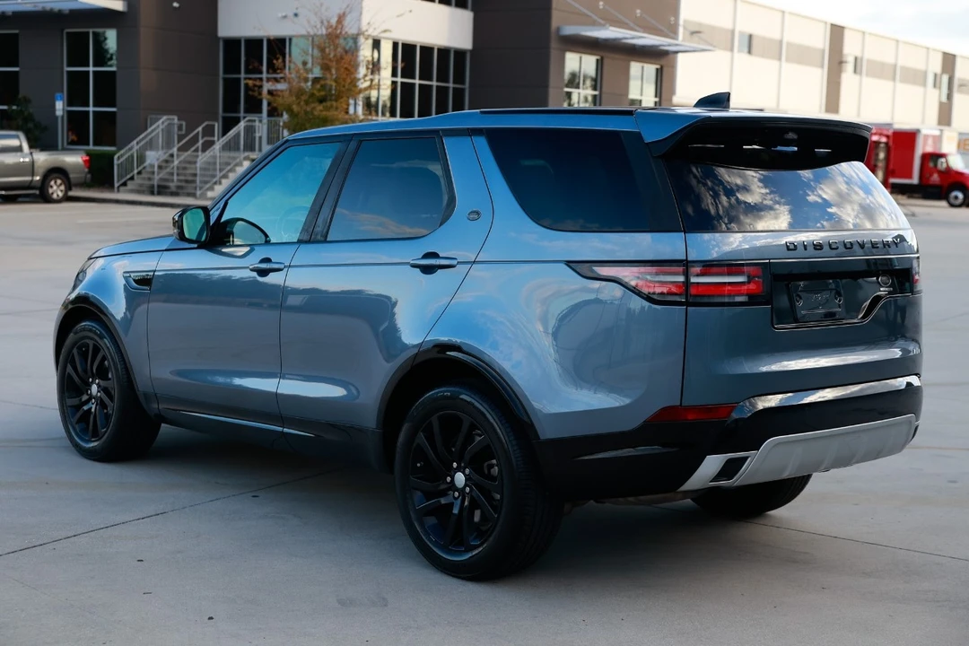 2018 Land Rover Discovery 5th Gen - Image 5 of 12