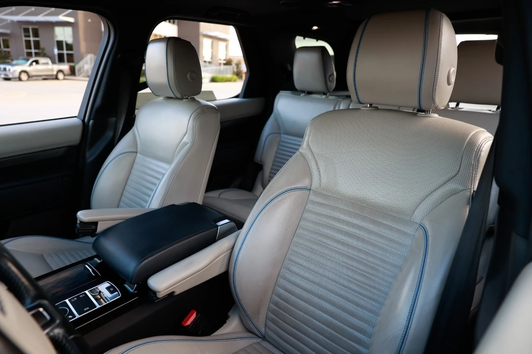 2018 Land Rover Discovery 5th Gen - Image 6 of 12