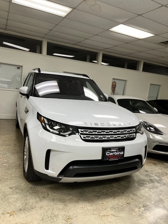 2018 Land Rover Discovery 5th Gen - Image 19 of 31