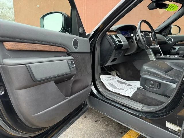 2018 Land Rover Discovery 5th Gen - Image 12 of 21