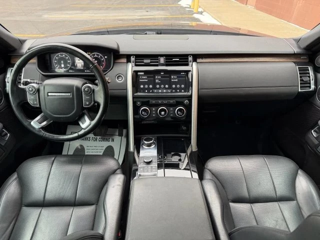 2018 Land Rover Discovery 5th Gen - Image 16 of 21