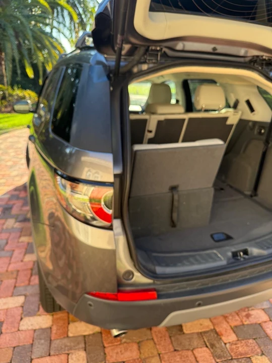 2018 Land Rover Discovery 5th Gen - Image 4 of 13