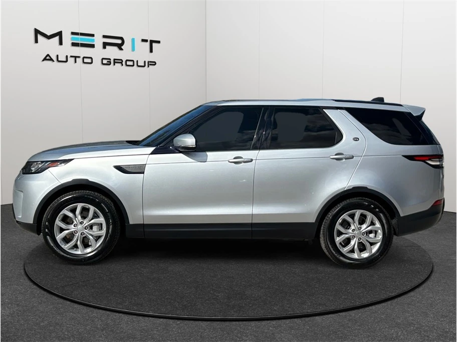 2018 Land Rover Discovery 5th Gen - Image 5 of 21