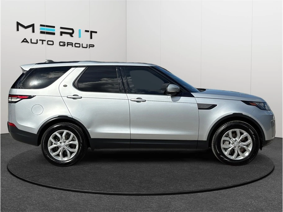 2018 Land Rover Discovery 5th Gen - Image 10 of 21