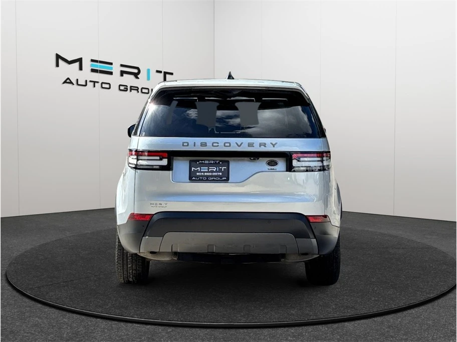 2018 Land Rover Discovery 5th Gen - Image 8 of 21