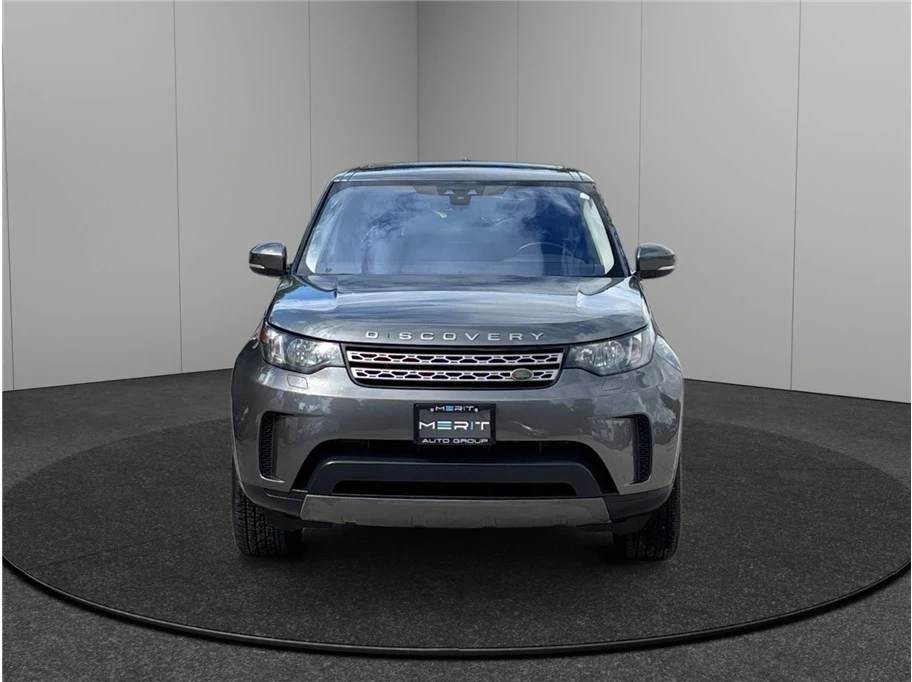 2018 Land Rover Discovery 5th Gen - Image 3 of 21
