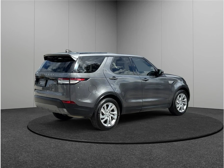 2018 Land Rover Discovery 5th Gen - Image 7 of 21