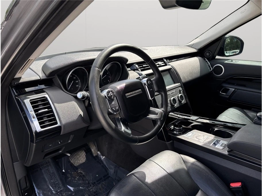2018 Land Rover Discovery 5th Gen - Image 4 of 21