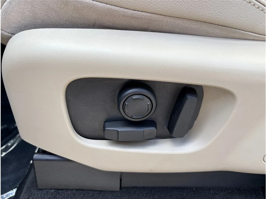 2018 Land Rover Discovery 5th Gen - Image 20 of 21