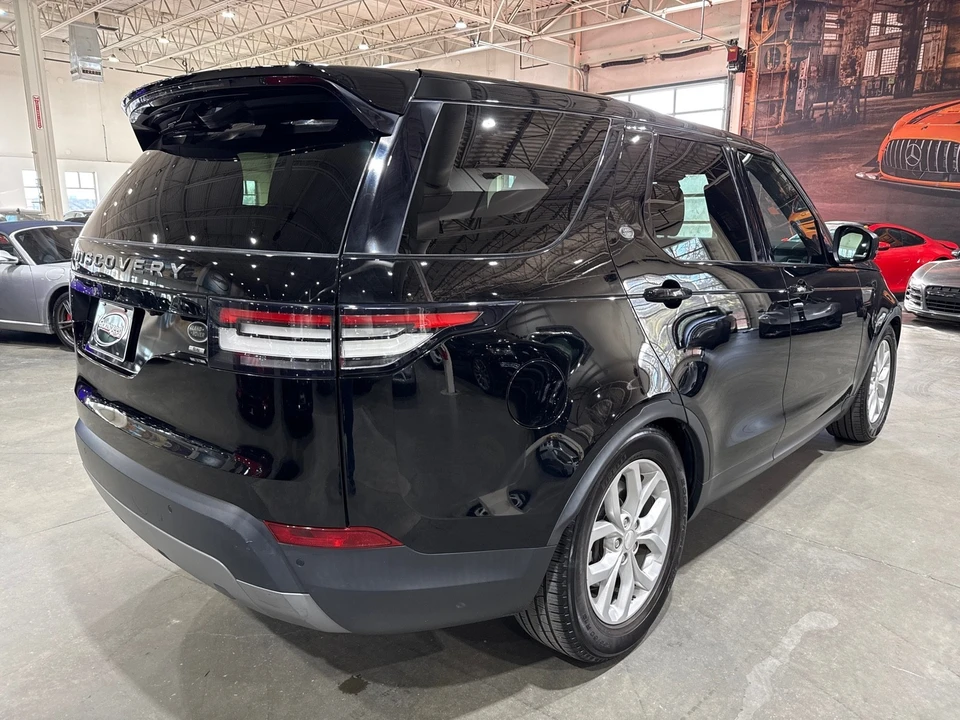 2018 Land Rover Discovery 5th Gen - Image 3 of 12