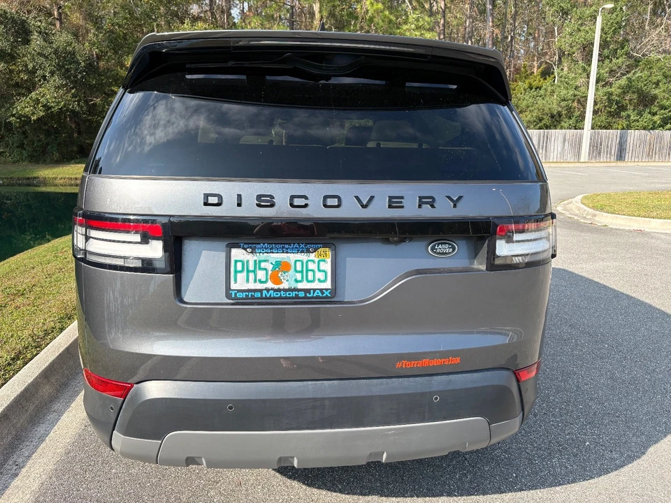 2018 Land Rover Discovery 5th Gen - Image 8 of 20