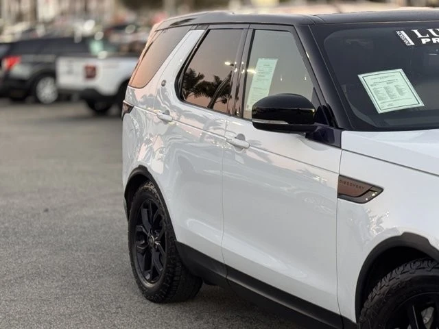 2018 Land Rover Discovery 5th Gen - Image 5 of 12