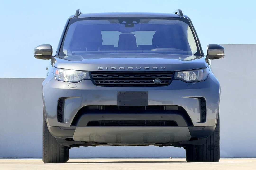 2018 Land Rover Discovery 5th Gen - Image 2 of 31
