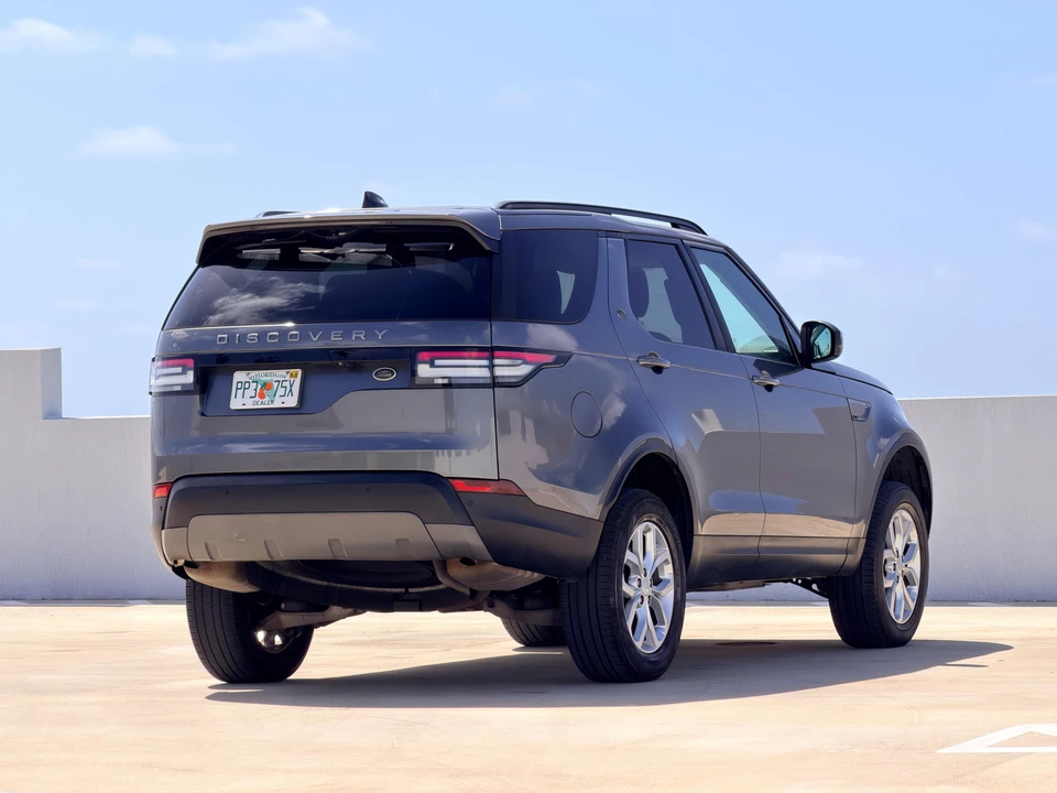 2018 Land Rover Discovery 5th Gen - Image 19 of 31