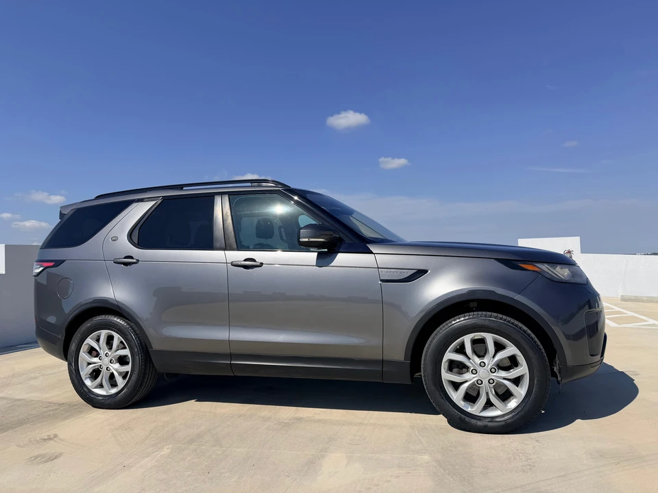 2018 Land Rover Discovery 5th Gen - Image 26 of 31