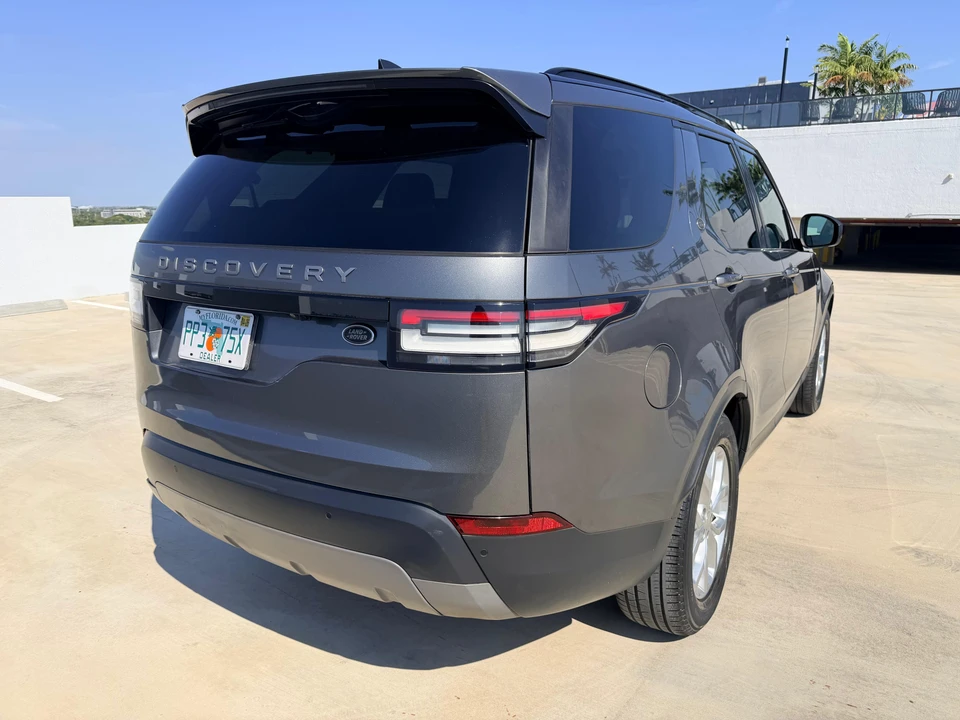 2018 Land Rover Discovery 5th Gen - Image 18 of 31