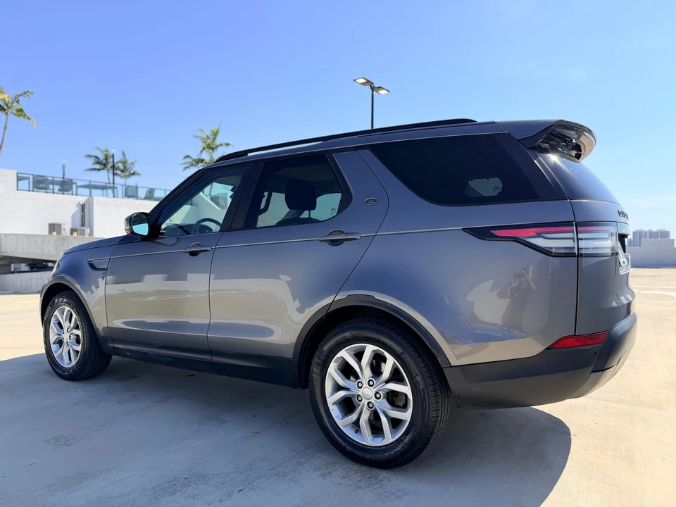 2018 Land Rover Discovery 5th Gen - Image 12 of 31