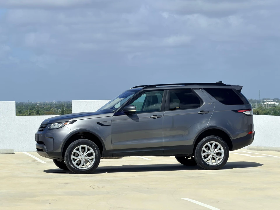 2018 Land Rover Discovery 5th Gen - Image 8 of 31