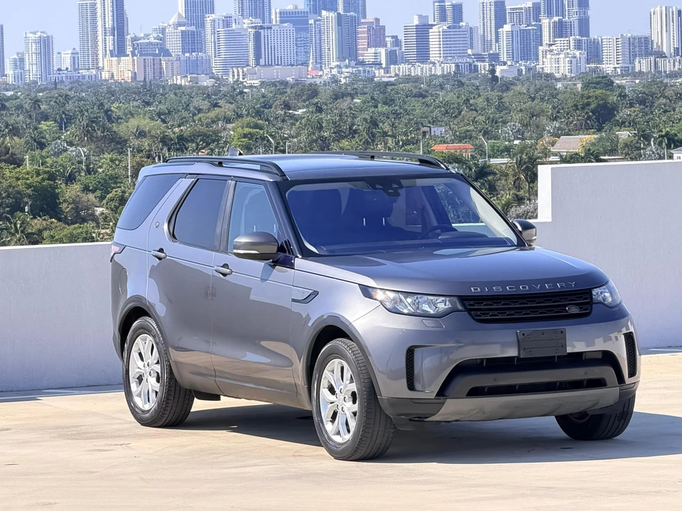 2018 Land Rover Discovery 5th Gen - Image 30 of 31