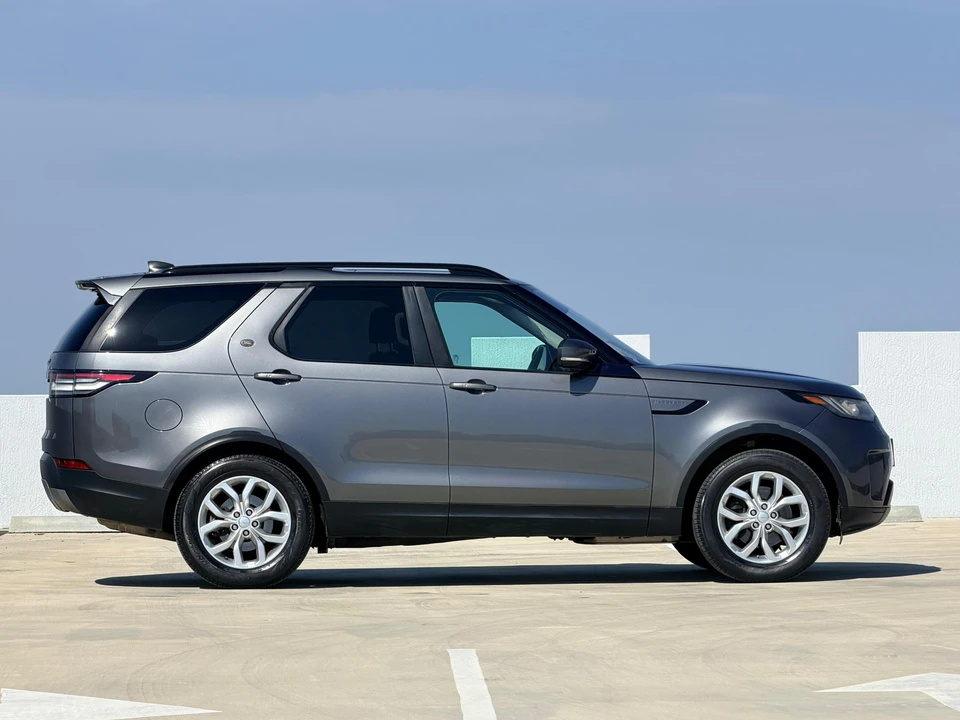 2018 Land Rover Discovery 5th Gen - Image 24 of 31
