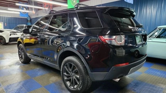 2018 Land Rover Discovery 5th Gen - Image 4 of 12