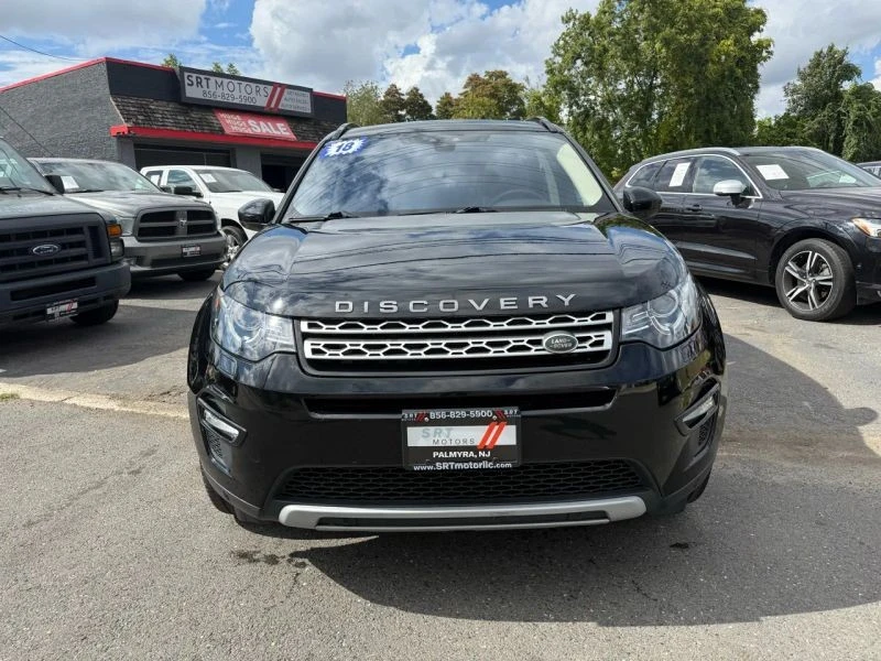 2018 Land Rover Discovery 5th Gen - Image 2 of 12