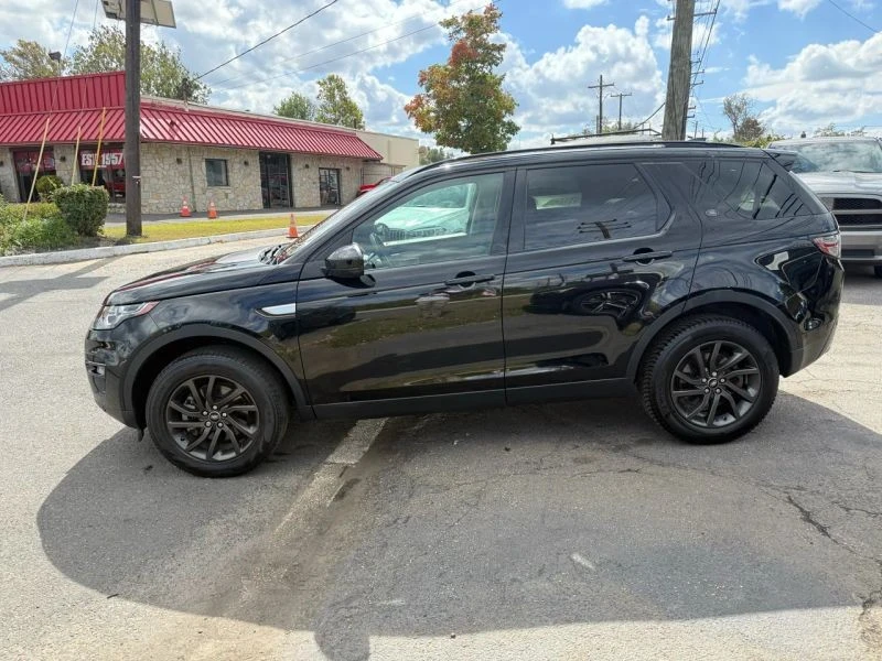 2018 Land Rover Discovery 5th Gen - Image 5 of 12