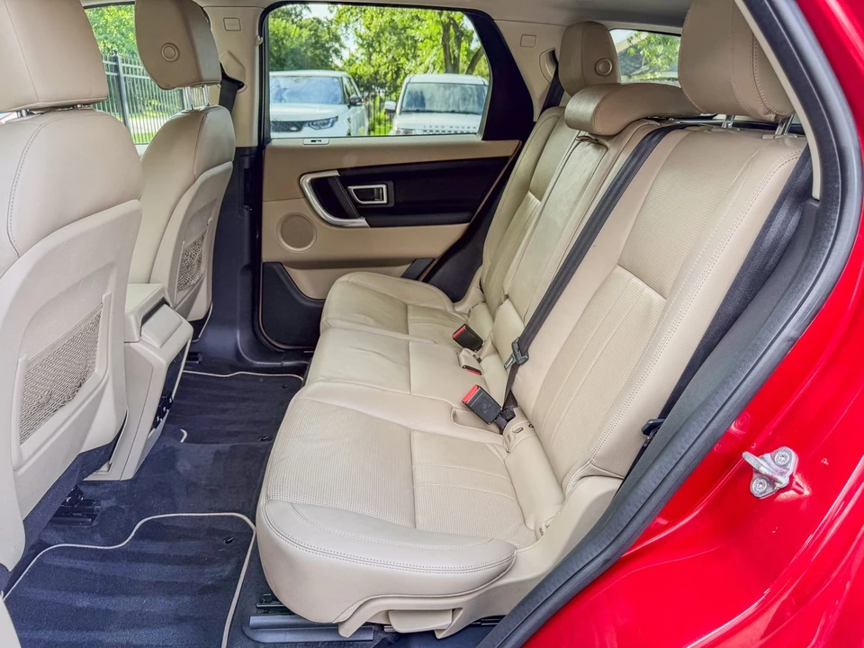 2018 Land Rover Discovery 5th Gen - Image 12 of 12