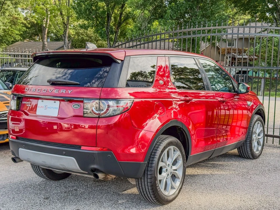2018 Land Rover Discovery 5th Gen - Image 7 of 12