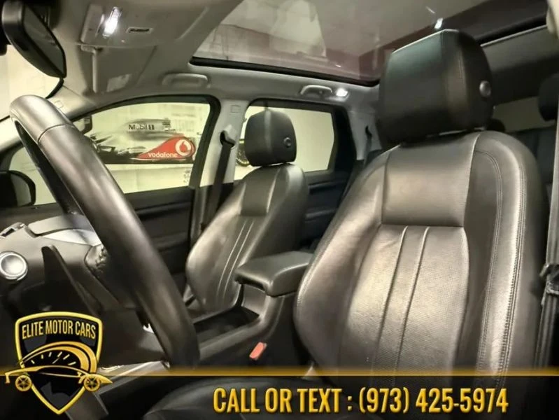 2018 Land Rover Discovery 5th Gen - Image 9 of 12